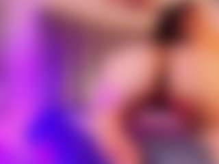 Live cam show with alessia-diangelo - Anal on AdultVida.com