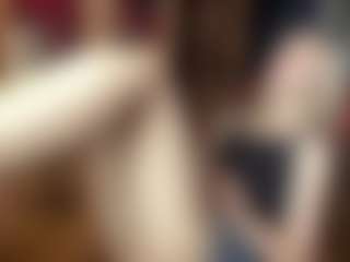 Live cam show with AlexandraTahon - Oil on CamClone