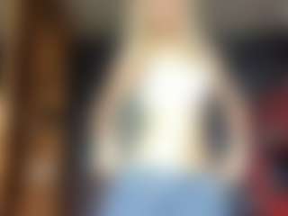 Live cam show with AlexandraTahon - Blue Eyes on Mixed Magazine Live