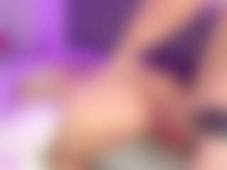 AntonellaRossi-os's Live Sex Cam Show