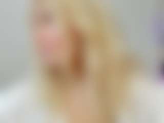 Live cam show with CarollMay - Vr on 1on1-livenow