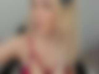 CarollMay's Live Sex Cam Show