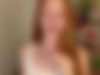 Live cam show with Felicia-Bernot - Exhibitionist on madthumbs