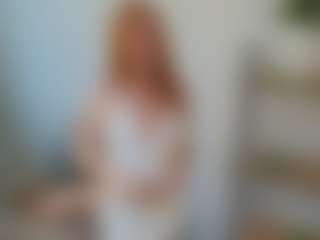 Live cam show with Felicia-Bernot - White on CamSodaAdn | russian federation