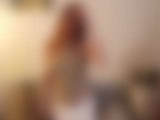 Live cam show with Felicia-Bernot - Red Hair on Camsoda Late Night