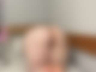Emma's Live Sex Cam Show
