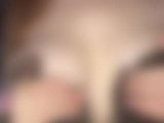 Live cam show with Emma - Public Red Hair on fuck-show.com