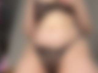 Emma's Live Sex Cam Show
