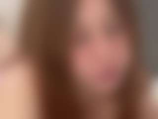 Live cam show with Emma - Genital Piercings on xxxlivecams.org