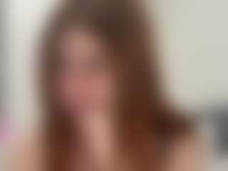 Live cam show with Emma - Hairy Pussy on SinfulBabes