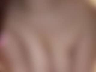 Live cam show with Emma - Red Hair on CamwithHer
