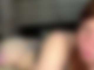 Live cam show with Emma - Green Eyes on Dare Cams