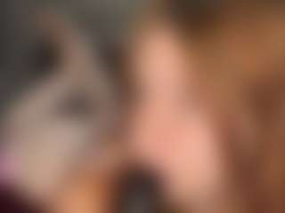 Live cam show with Emma - Hairy Pussy on boobsie.com