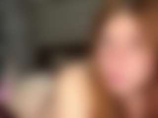 Live cam show with Emma - Public Red Hair on infinitiblacc.com