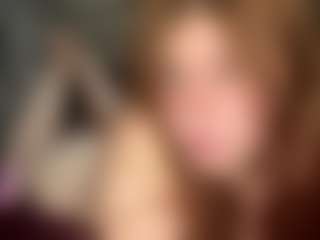 Live cam show with Emma - Twerk on Pornisteam.com