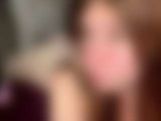 Live cam show with Emma - Genital Piercings on Streamer API