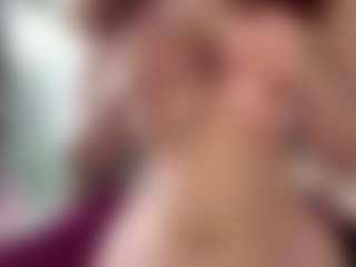 Live cam show with Emma - Genital Piercings on madthumbs