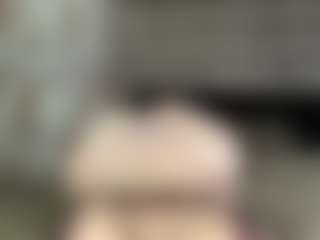 Live-Cam-Show mit Emma - Red Hair auf Camsoda