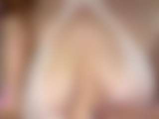 Live cam show with Emma - Hairy Pussy Red Hair on instabang
