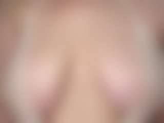 Live cam show with Emma - Hairy Pussy Red Hair on Camsoda