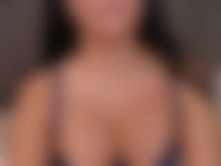 Live cam show with IsaLuxury - Ass To Mouth on iamadamtest123.com