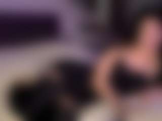Live cam show with Katelin - Nipple Piercings on Camsoda