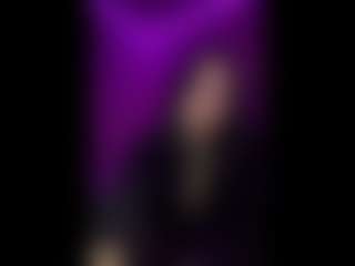 Live cam show with MoniqueSchiffman - Joi on Instabang