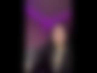 Live cam show with MoniqueSchiffman - Twerk on livesexfox.com
