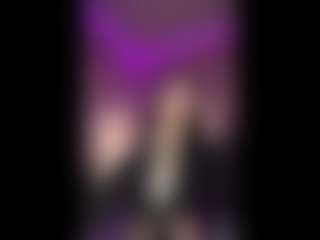Live cam show with MoniqueSchiffman - Facial Piercings on hrnylive.com