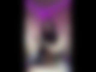 Live cam show with MoniqueSchiffman - Arab on Instabang | germany