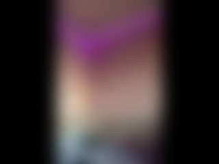 Live cam show with MoniqueSchiffman - Goth on Free Soda