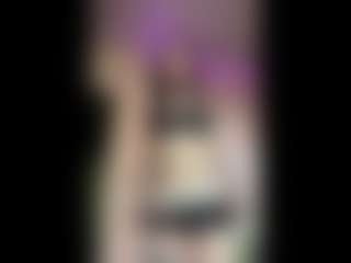 Live cam show with MoniqueSchiffman - Sweet on Camsoda.co