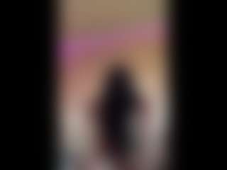 Live cam show with MoniqueSchiffman - Solo Show on Pornisteam.com
