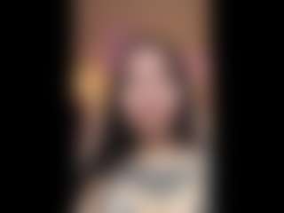 Live cam show with MoniqueSchiffman - Solo on justonemore.cc