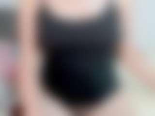 Spettacolo in cam dal vivo con sammywallker - Tease su Camsoda