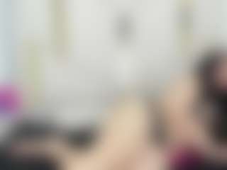 Live cam show with Sofia - Middle Aged on Dare Cams