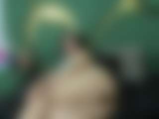 Live cam show with Sofia - Deepthroat on fapnchat