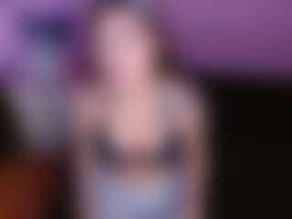 Live cam show with sweet-antonella - Gagging on Camsoda