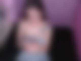 Live cam show with sweet-antonella - Domination on Chatstar