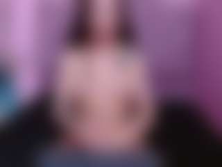 Live cam show with sweet-antonella - Gagging on sexytreat.net