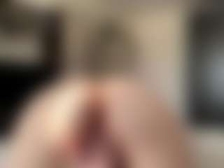 Live cam show with TimothyEgger - Moaning on Sex Cam Show