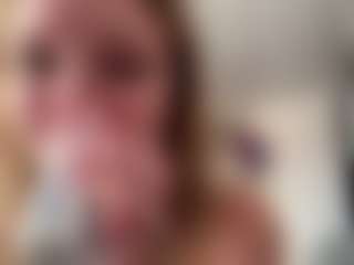 Live cam show with TimothyEgger - Bikini on Camversity