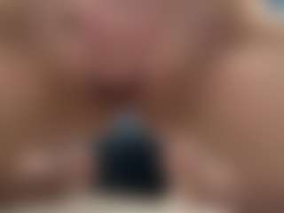 Live cam show with Elin - Panties on thefappeningchat.com