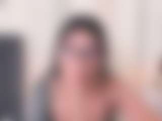 Live cam show with Ambarr - Thin on anonymated.com