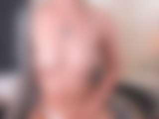 Live cam show with Ambarr - Nipple Piercings on CSO-WL