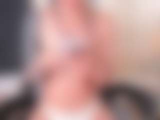 Live cam show with Ambarr - Thin on Porn Luv
