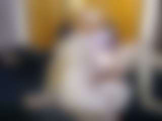 Candy-honey29's Live Sex Cam Show
