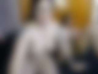 Live cam show with Candy-honey29 - Nipple Piercings on Dolls Live