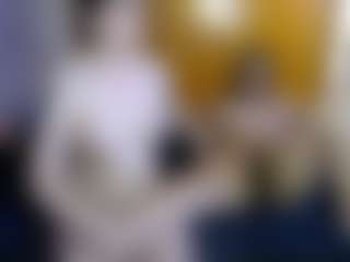 Live cam show with Candy-honey29 - Nipple Piercings on StripNow