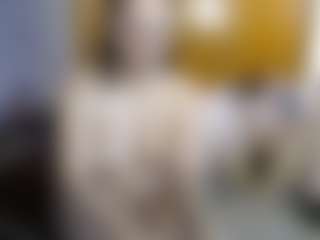 Live cam show with Candy-honey29 - Ass Clapping on Dolls Live